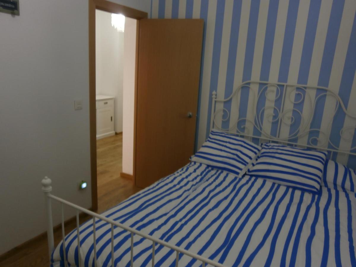 Junto Al Pilar Appartement Zaragoza Buitenkant foto